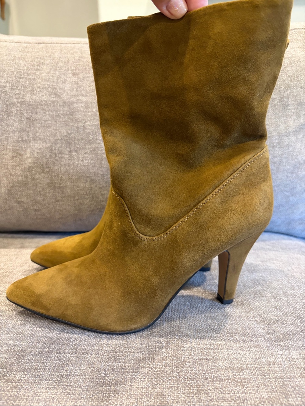 Vince Camuto Bristol Brown Suede Boots 7.5